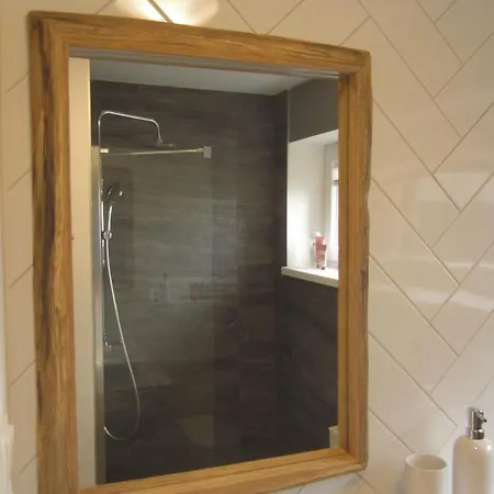 Mezonetový Se Dvéma Balkóny A Výhledem * Loučná pod Klínovcem